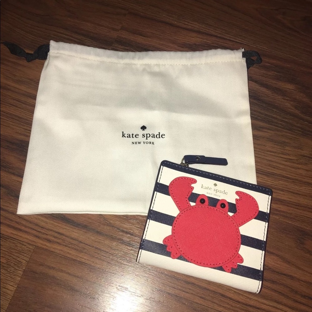Kate Spade Adalyn Crab Wallet